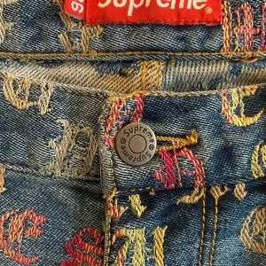 Supreme | Shorts | Supreme Gradient Jacquard Denim Shorts | Poshmark